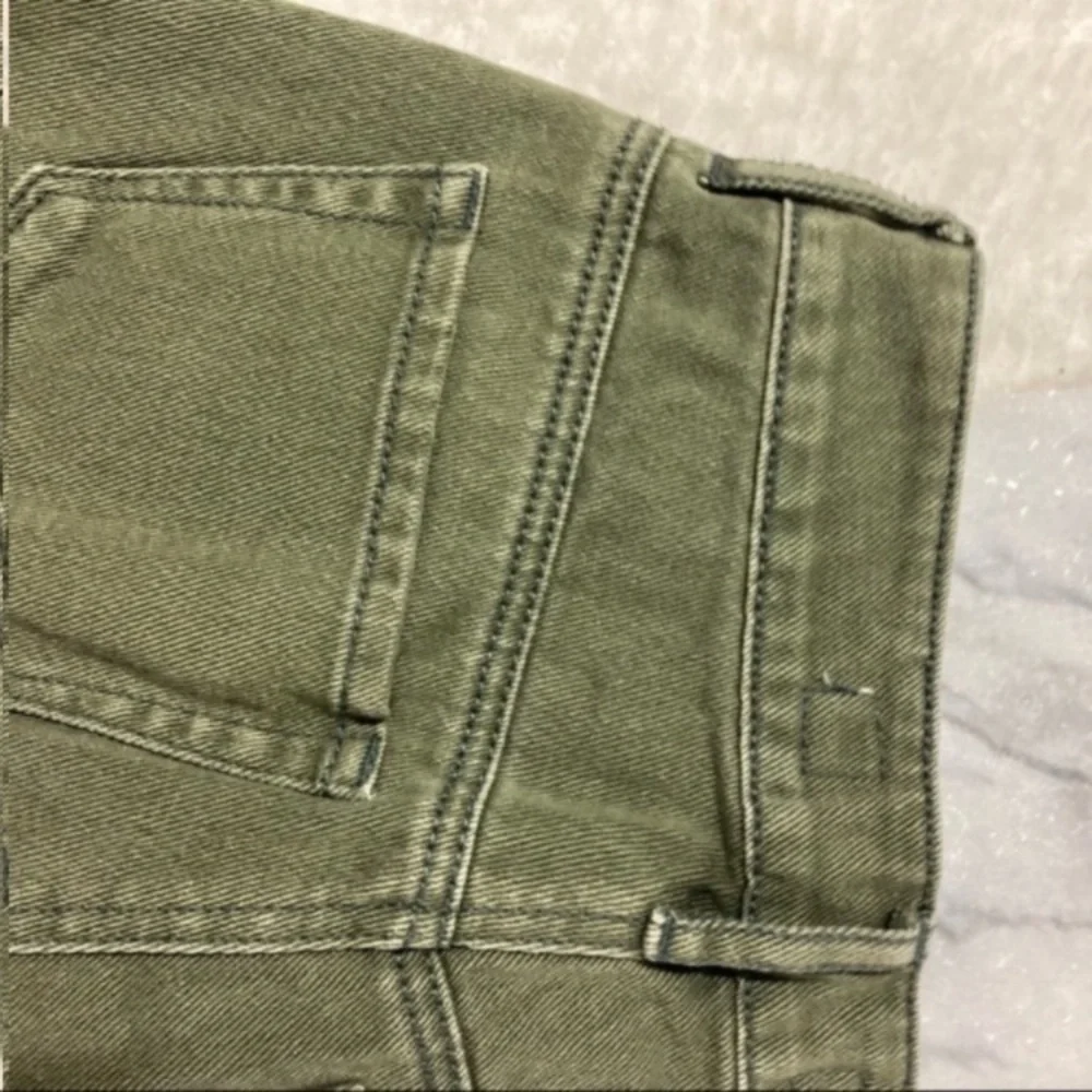 Brandy Melville Denim Cut Off Shorts Size 26 Olive Green Distressed Fringe - Picture 11 of 14